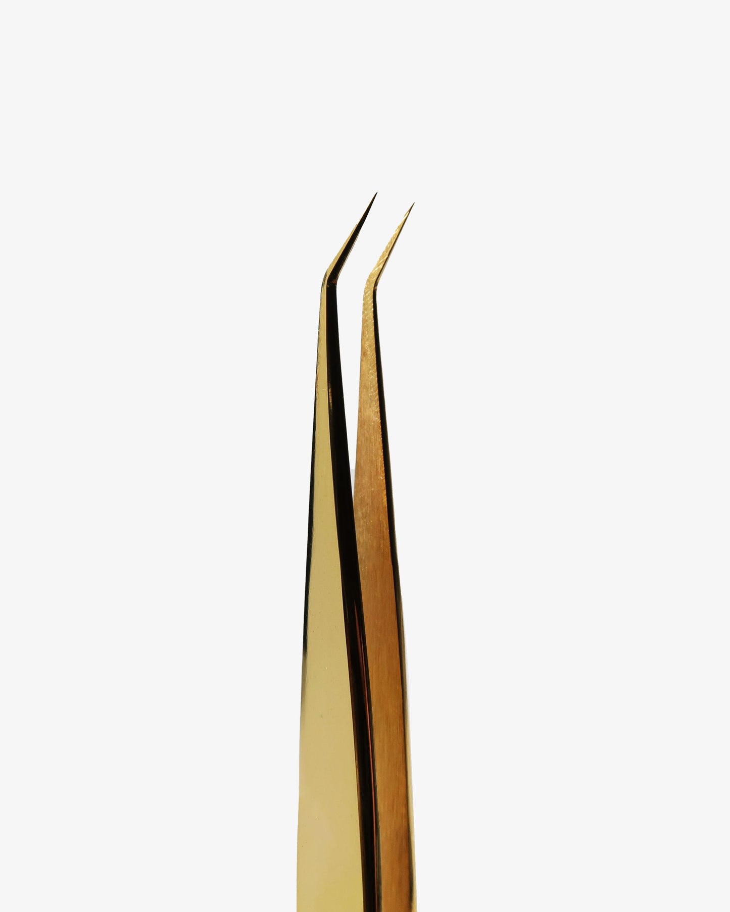 THE 40 TWEEZER
